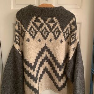 Beautiful sweater!